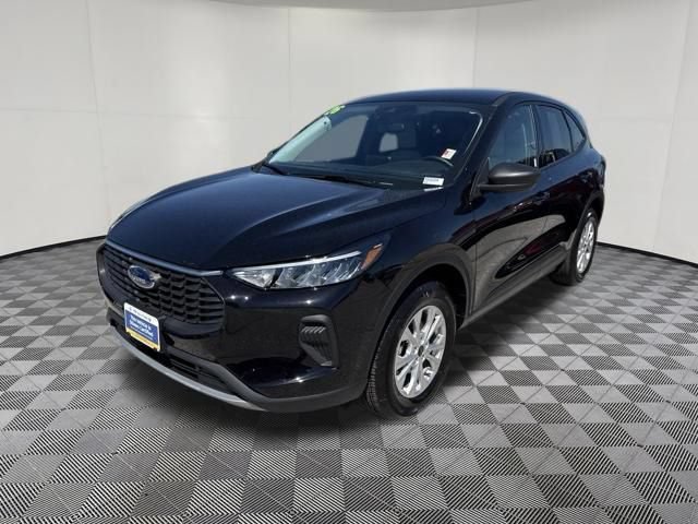Certified 2026 Ford Escape Active w/ Cold Weather Package AWD/4WD image 13