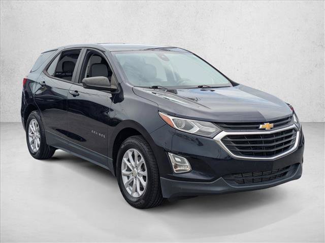 Used 2020 Chevrolet Equinox LS w/ LS Convenience Package FWD image 3