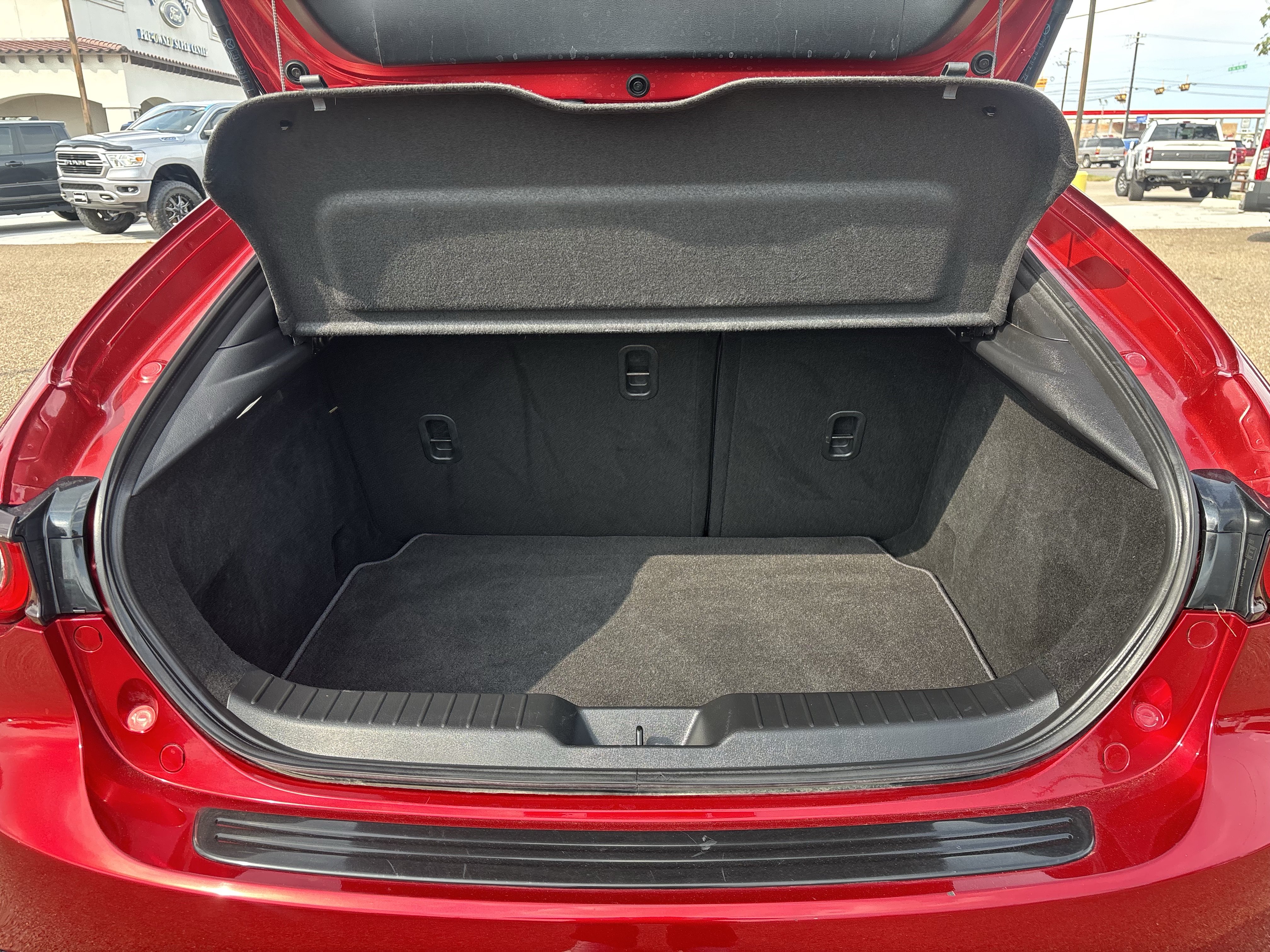 Used 2024 MAZDA MAZDA3 s FWD image 18