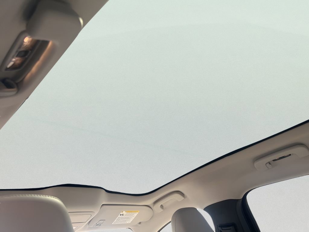 Certified 2025 Ford Mustang Mach-E Premium image 11