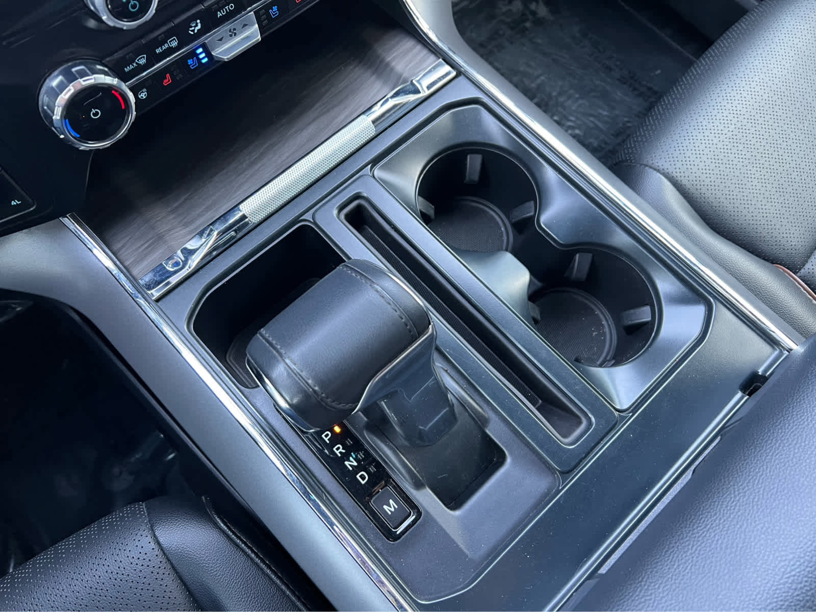 Certified 2024 Ford F150 Lariat w/ Tow/Haul Package image 40