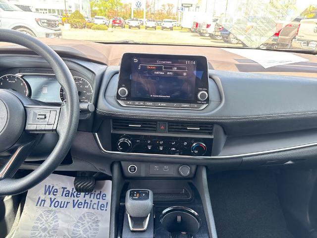 Used 2023 Nissan Rogue S AWD/4WD image 23