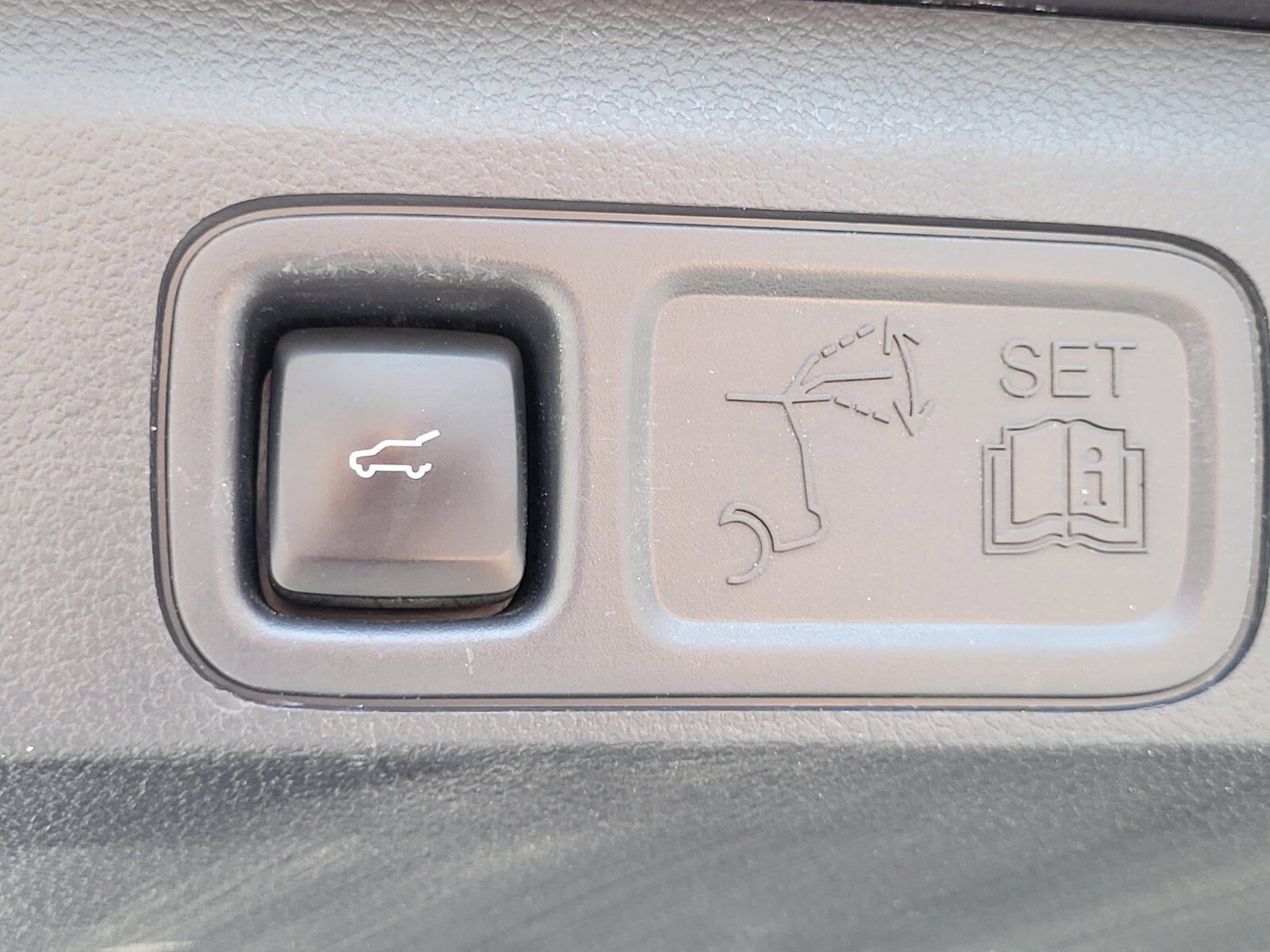 Certified 2024 Ford Expedition Limited AWD/4WD image 33