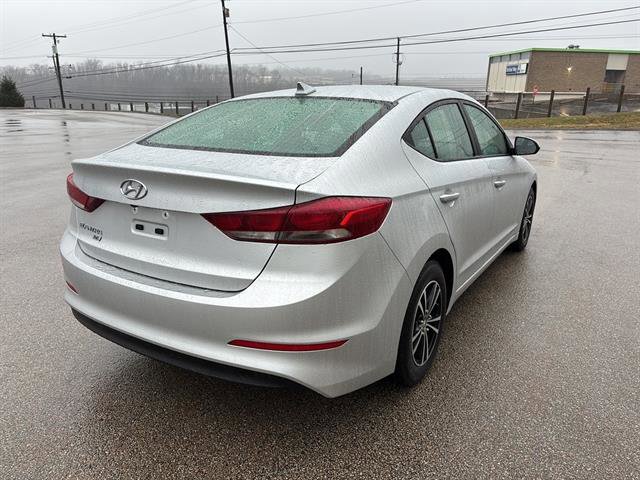 Used 2018 Hyundai Elantra SE w/ SE Connectivity Package 04 image 5