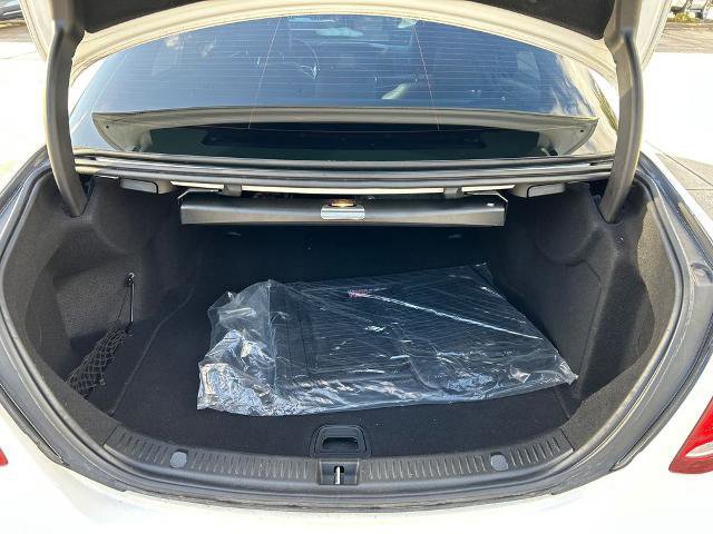 Used 2019 Mercedes-Benz E 300 image 9