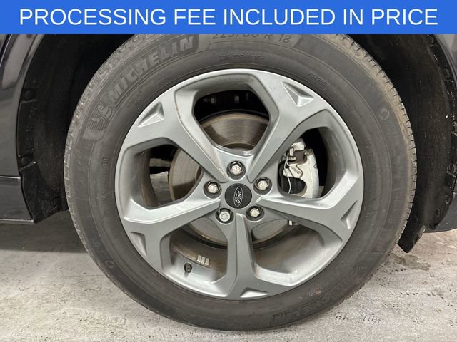 Certified 2023 Ford Escape ST-Line w/ Tech Pack #1 AWD/4WD image 2