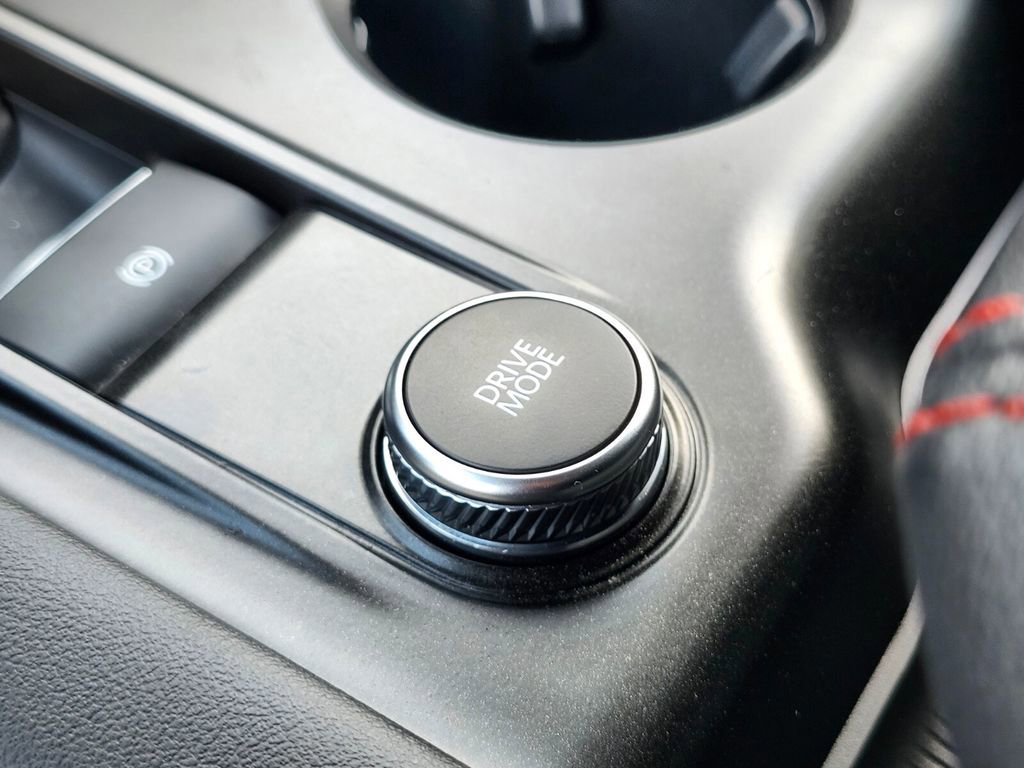 Certified 2025 Ford Explorer ST image 29