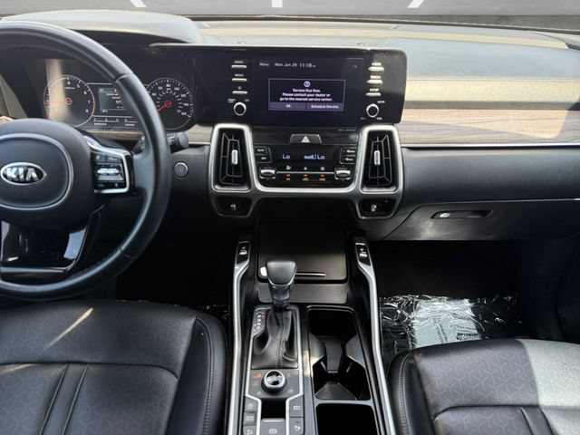 Used 2021 Kia Sorento EX AWD/4WD image 4