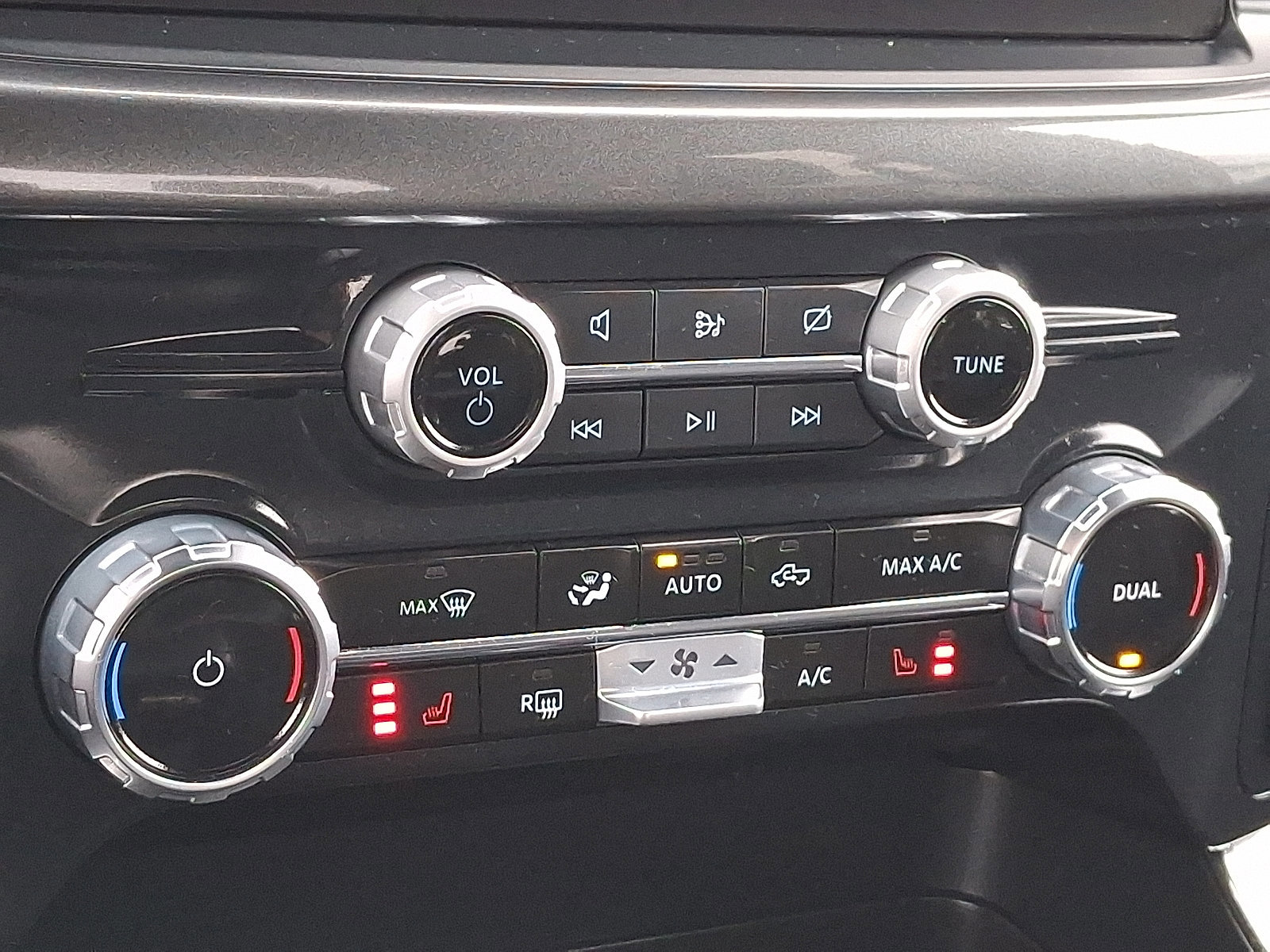 Certified 2023 Ford F150 XLT w/ Equipment Group 302A High image 15