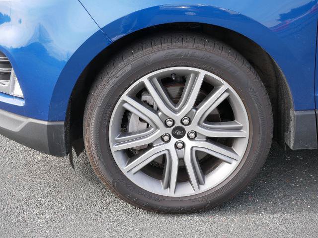 Certified 2023 Ford Edge Titanium AWD/4WD image 9