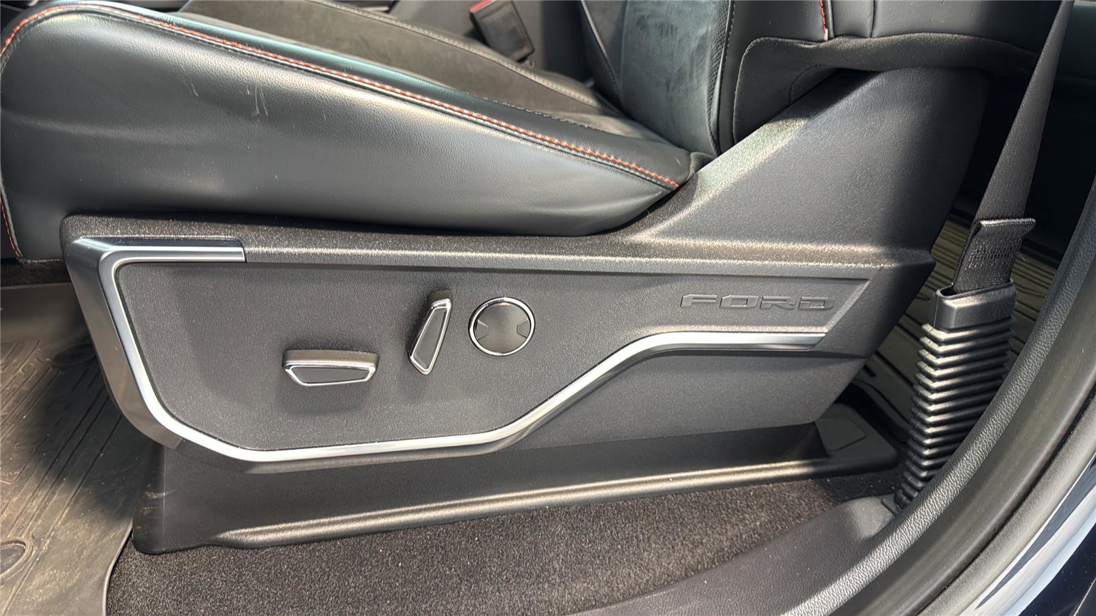 Certified 2023 Ford F150 Raptor w/ Equipment Group 802A Raptor R image 26