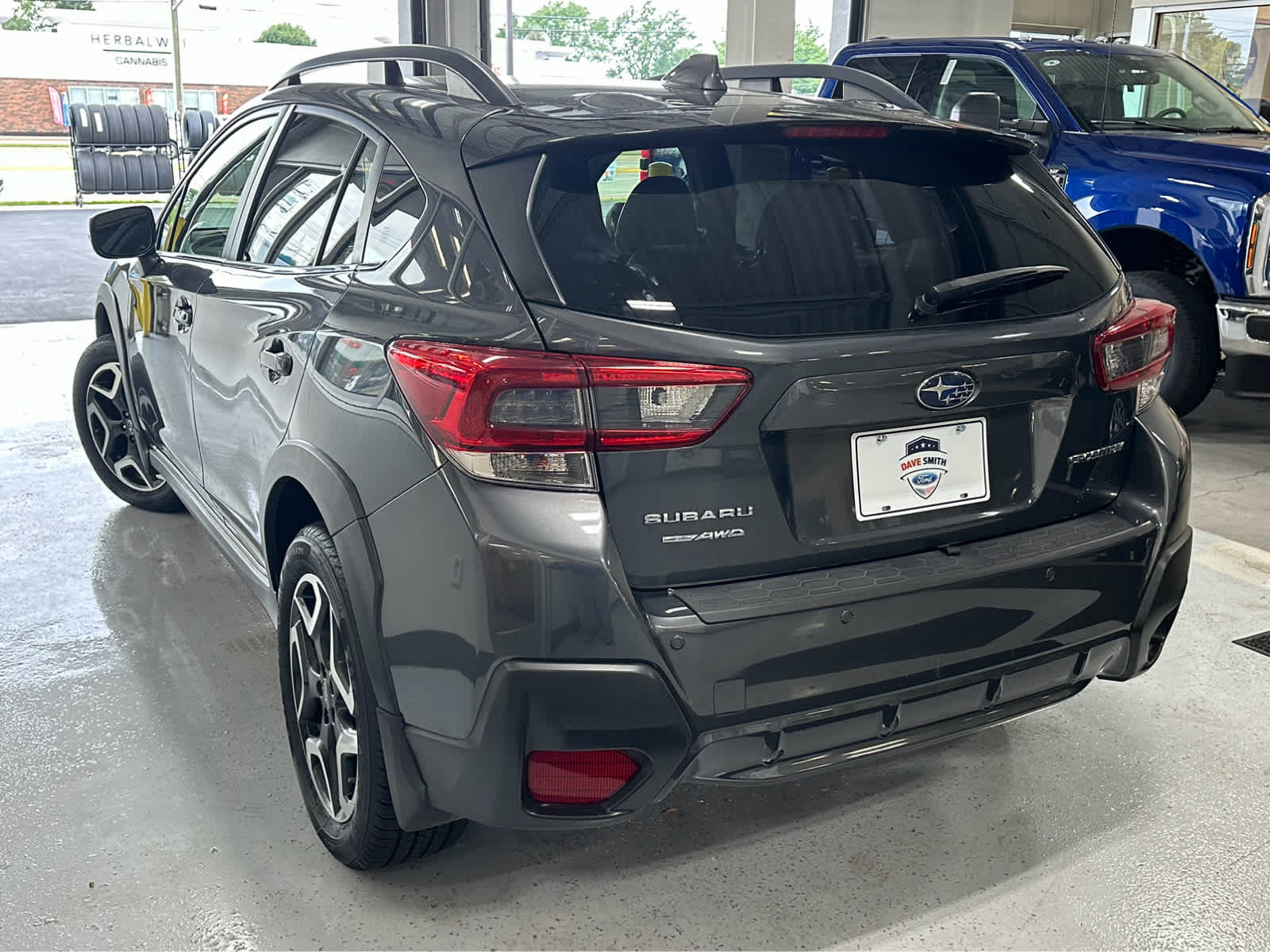 Used 2020 Subaru Crosstrek 2.0i Limited w/ Moonroof Package w/Navigation AWD/4WD image 8