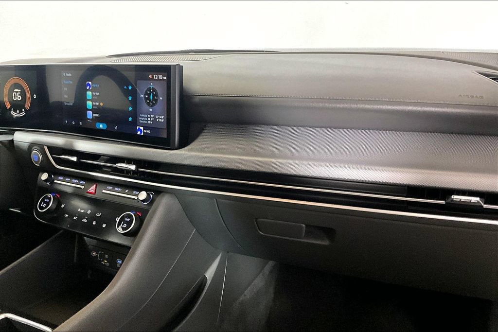 Used 2025 Hyundai Sonata SEL FWD image 12