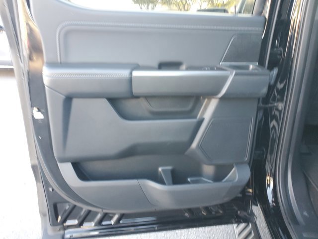 Certified 2022 Ford F150 XLT w/ Equipment Group 302A High image 9