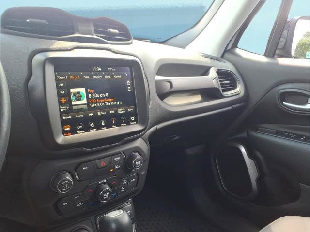 Used 2023 Jeep Renegade Limited AWD/4WD image 31