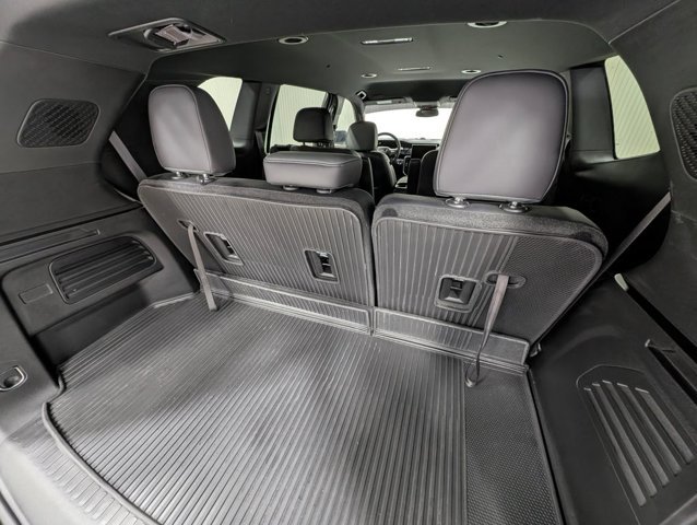 Used 2025 GMC Acadia AT4 AWD/4WD image 20
