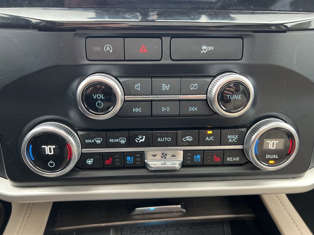 Certified 2024 Ford Expedition Max Limited image 33