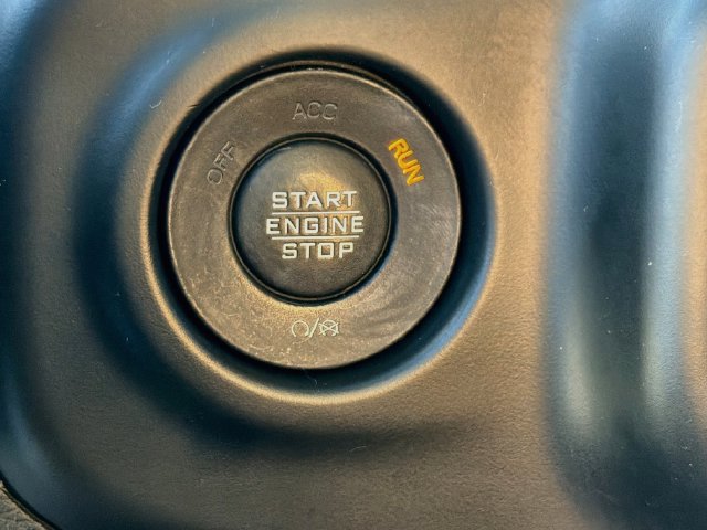 Used 2022 Jeep Wrangler Unlimited Sport AWD/4WD image 37