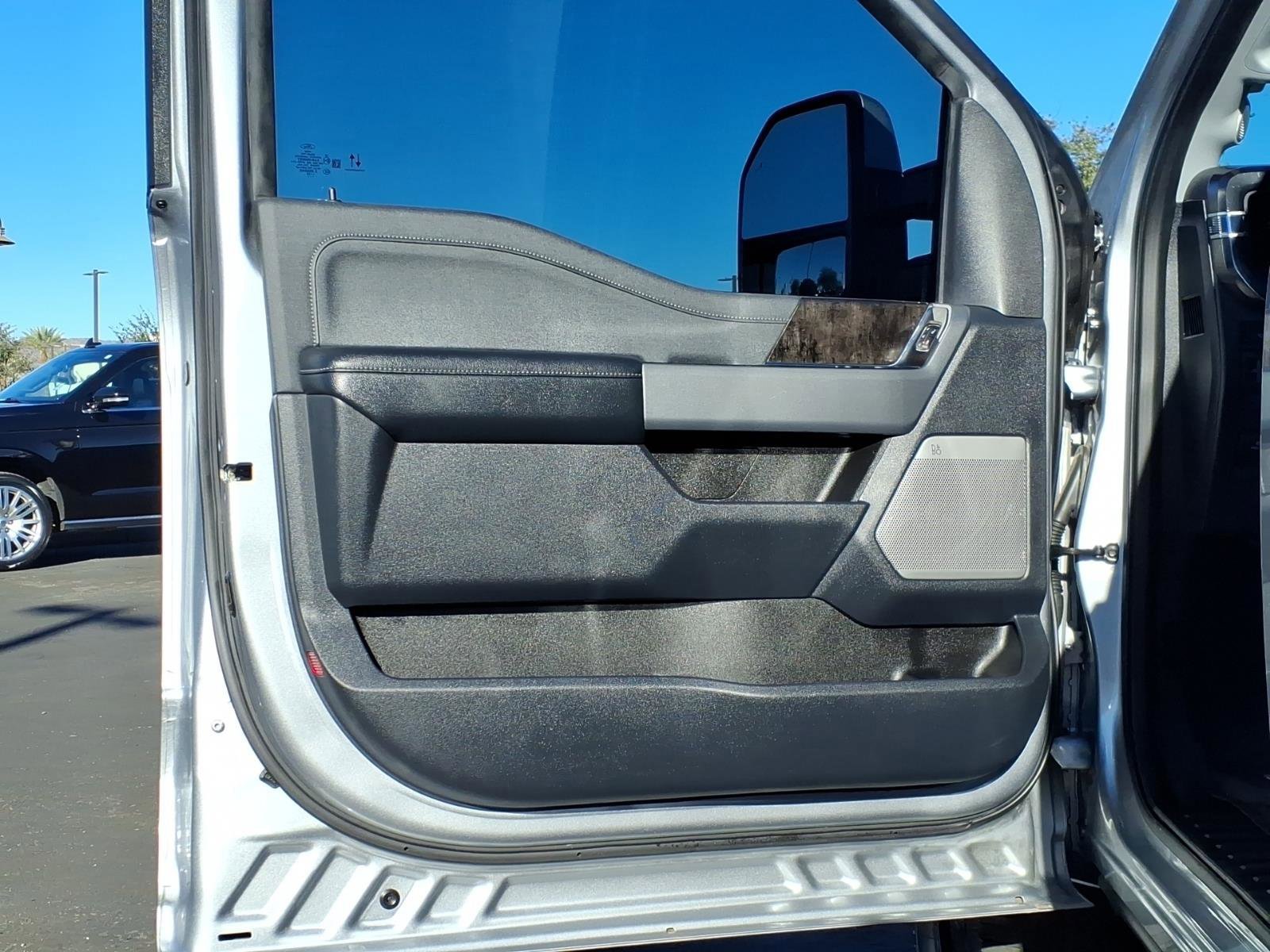 Certified 2023 Ford F250 Lariat w/ Lariat Ultimate Package image 21