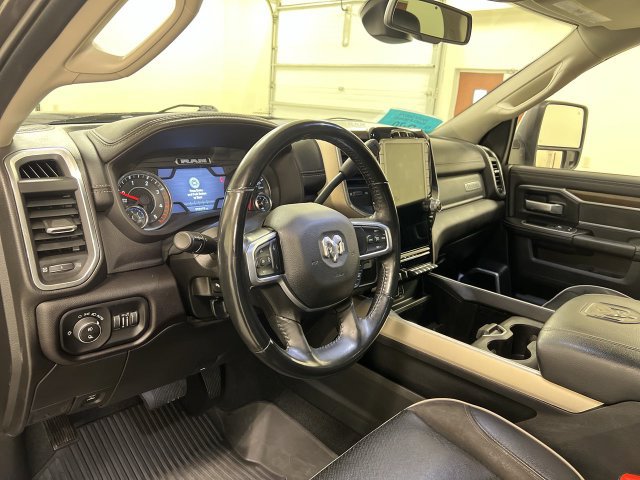 Used 2024 RAM 2500 Laramie w/ Towing Technology Group AWD/4WD image 12