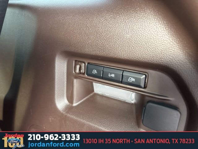 Certified 2024 Ford Explorer King Ranch w/ Technology Package RWD image 10