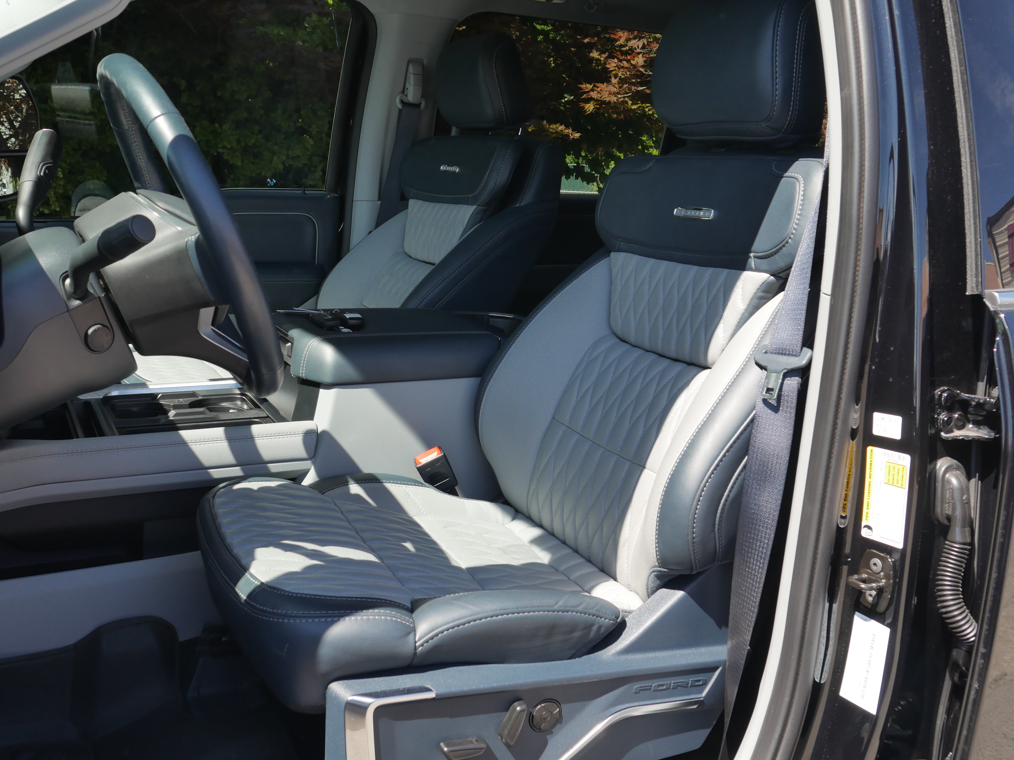 Certified 2024 Ford F350 Limited w/ FX4 Off-Road Package AWD/4WD image 40