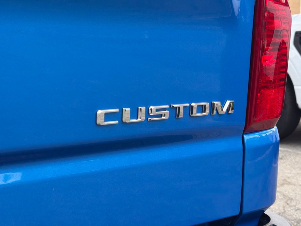 Used 2025 Chevrolet Silverado 1500 Custom RWD image 17