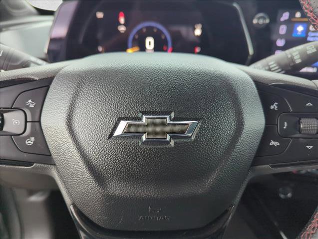 Used 2025 Chevrolet Trax RS w/ Driver Confidence Package FWD image 22