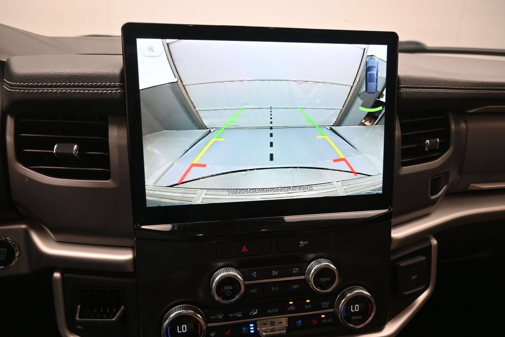 Certified 2022 Ford Expedition XLT RWD image 9