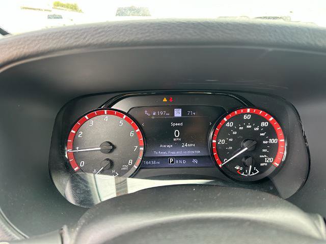 Used 2024 Nissan Frontier Pro-X w/ Pro Convenience Package image 12