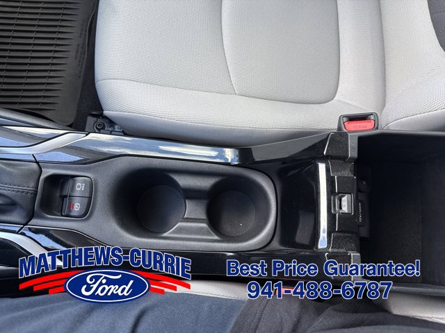 Used 2022 Toyota Corolla LE w/ LE Convenience Package FWD image 20