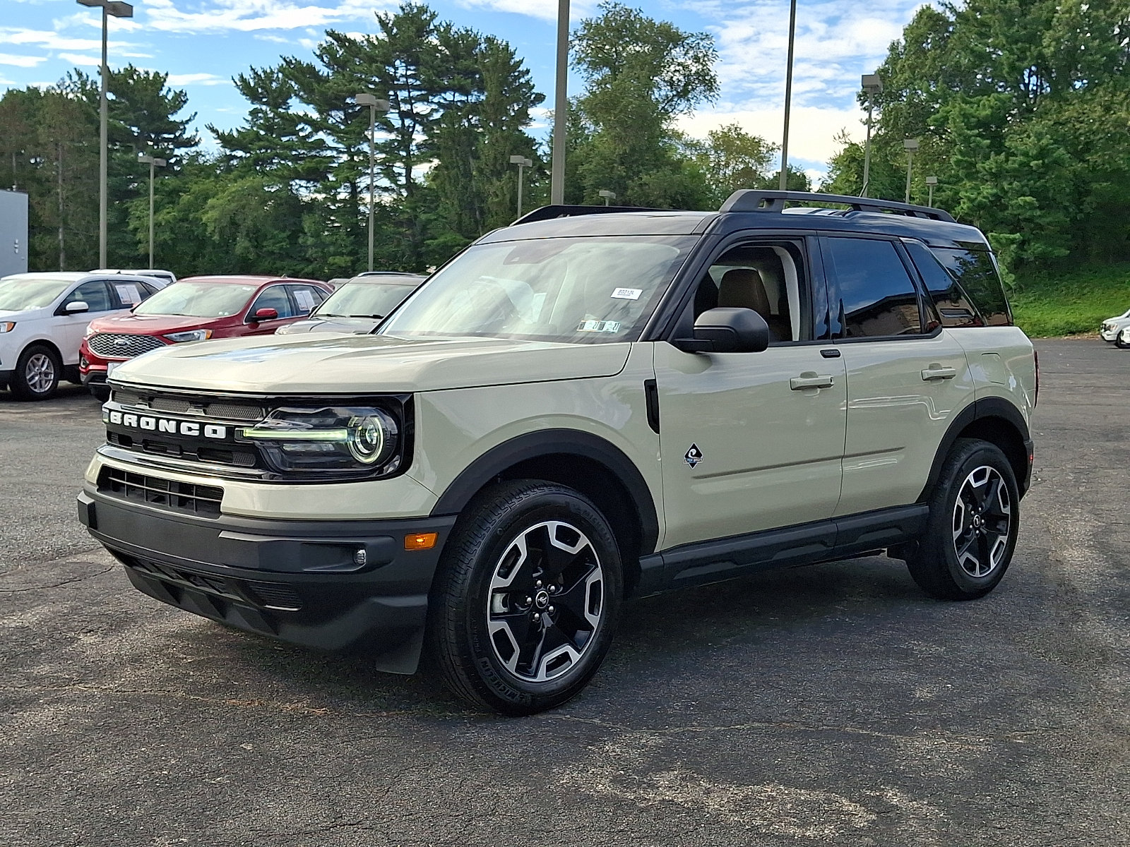 Certified 2024 Ford Bronco Sport Outer Banks AWD/4WD image 3