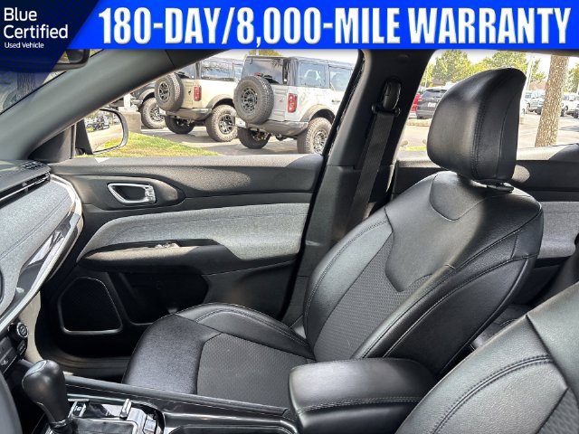 Used 2024 Jeep Compass Latitude AWD/4WD image 14