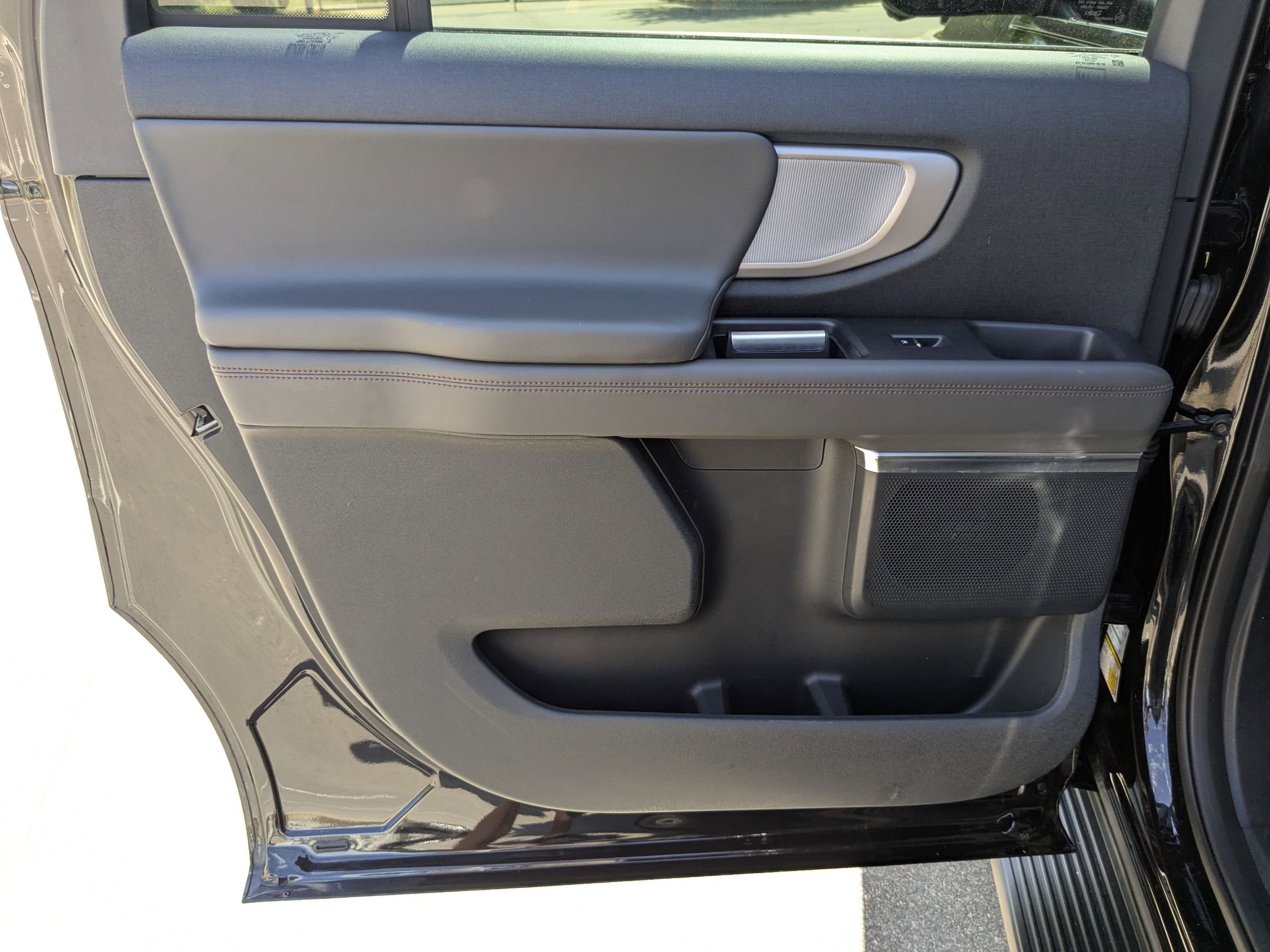 Certified 2025 Ford Expedition Max Active RWD image 32