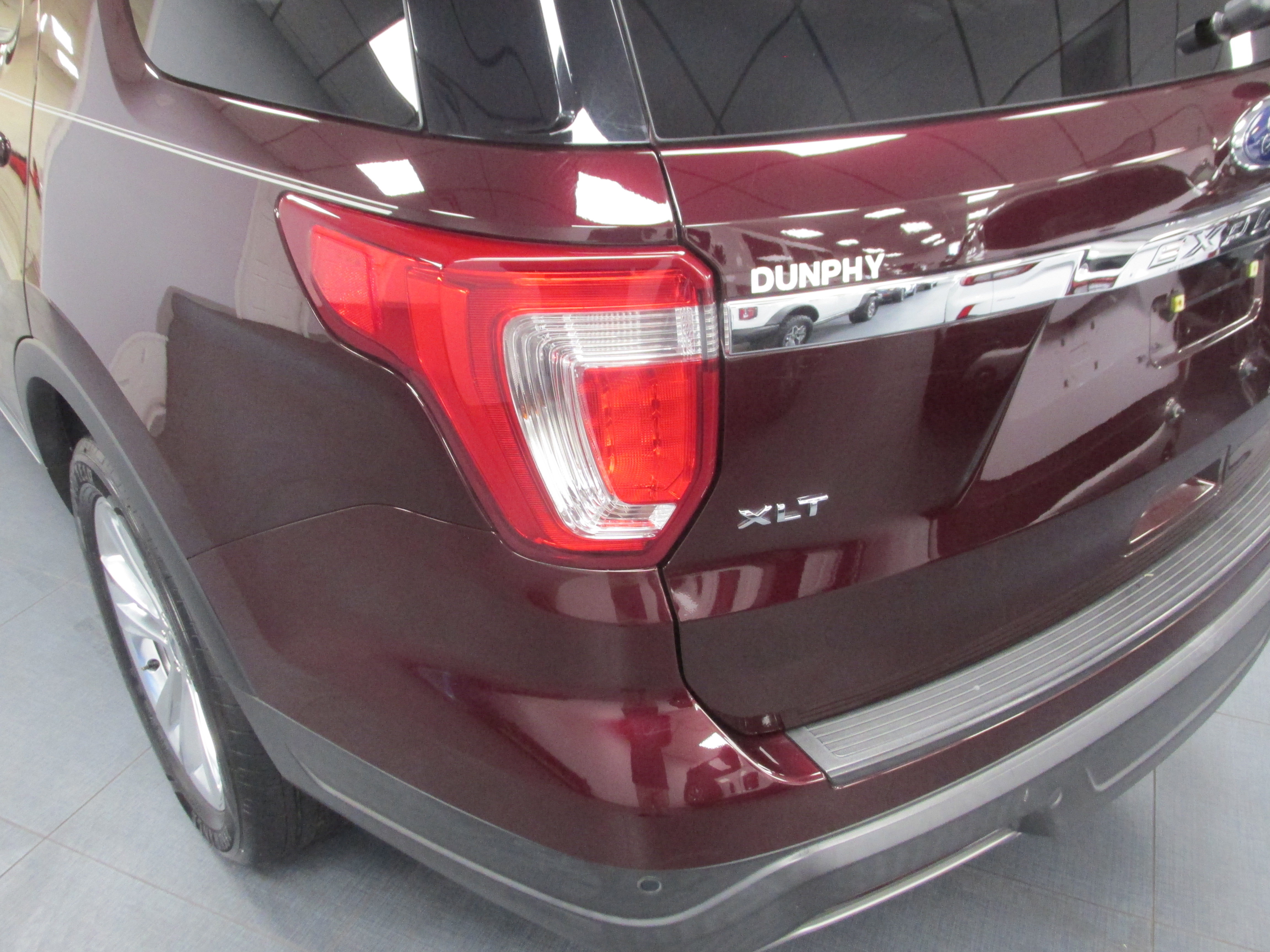 Certified 2019 Ford Explorer XLT w/ Equipment Group 202A image 12