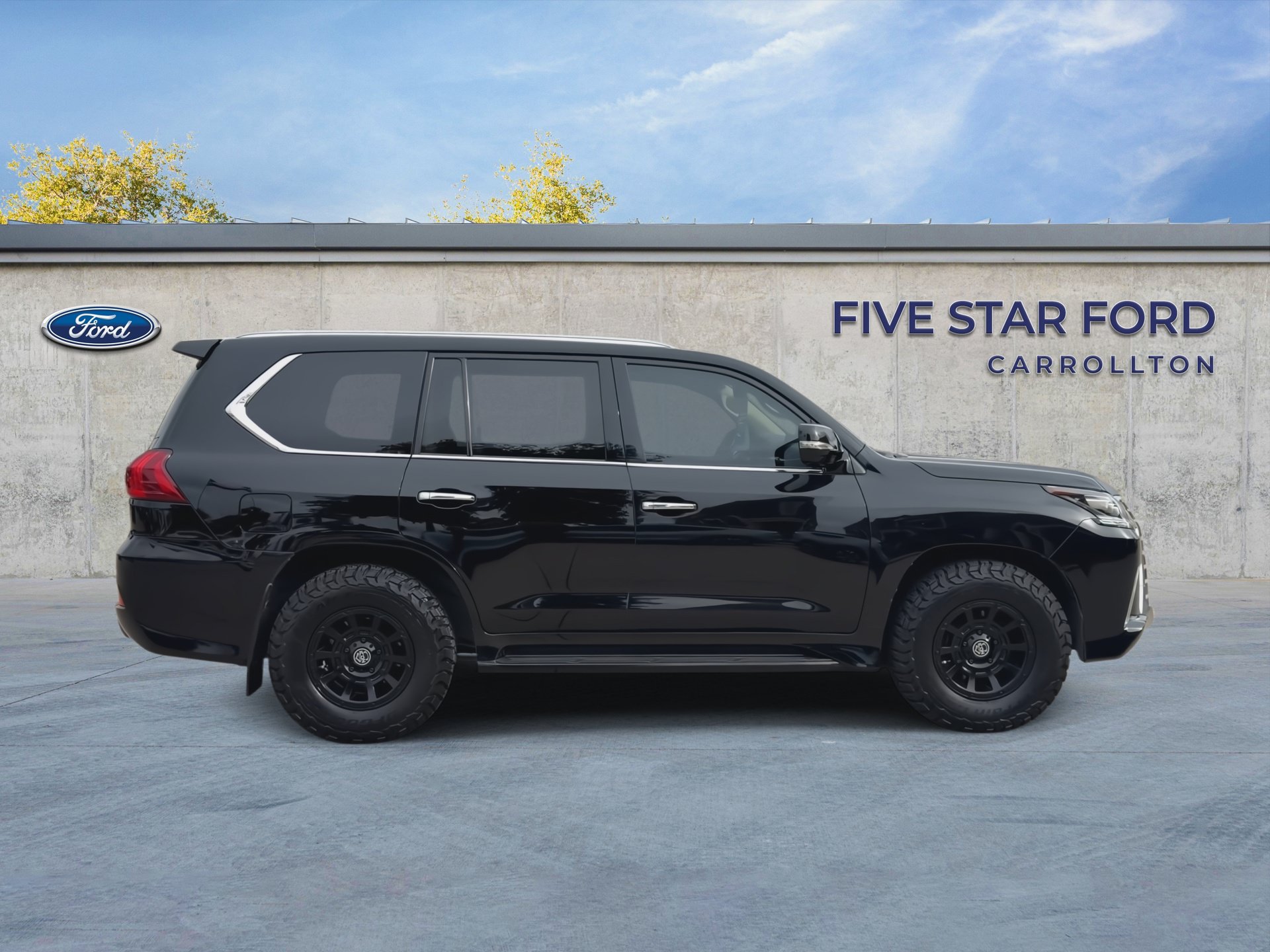 Used 2018 Lexus LX 570 4WD image 9