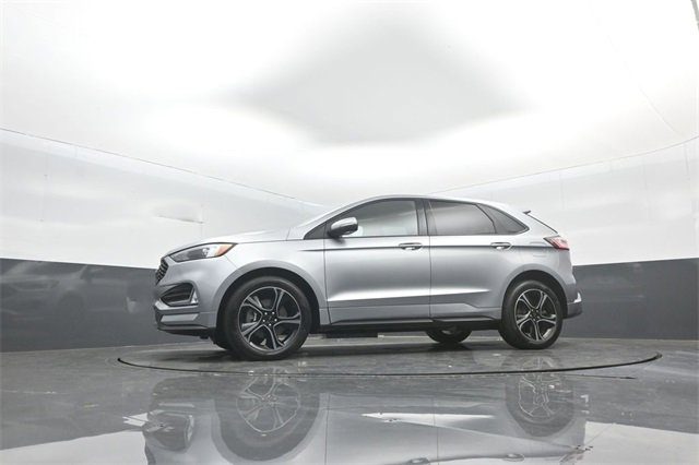 Certified 2020 Ford Edge ST image 36