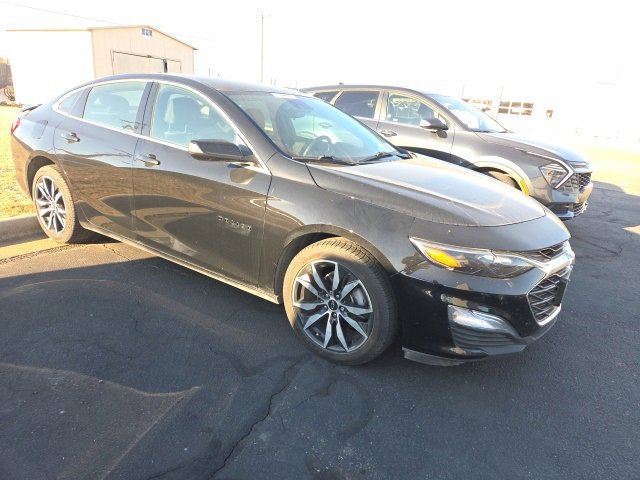 Used 2024 Chevrolet Malibu RS image 1