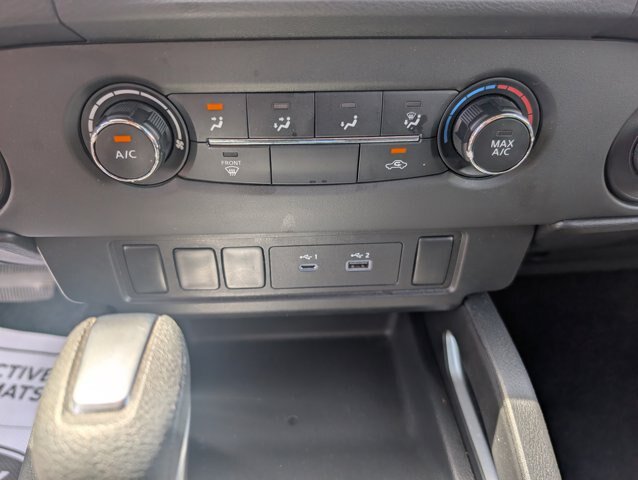 Used 2024 Nissan Frontier SV AWD/4WD image 14
