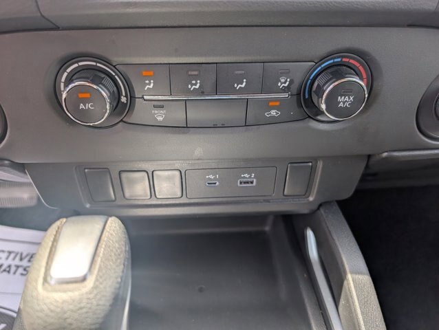 Used 2024 Nissan Frontier SV AWD/4WD image 14