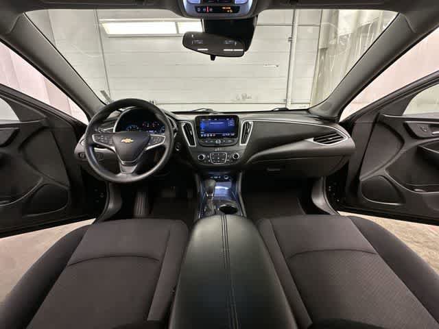 Used 2023 Chevrolet Malibu LT FWD image 20