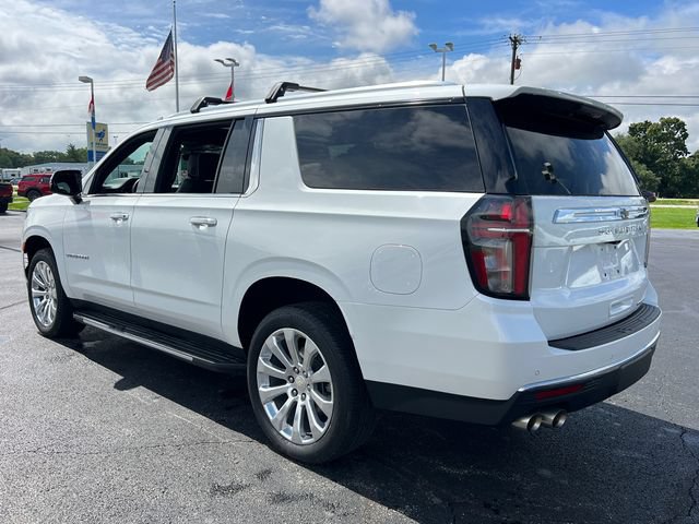 Used 2024 Chevrolet Suburban Premier w/ Premium Package AWD/4WD image 5