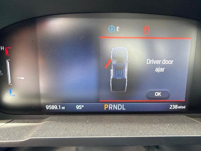 Certified 2025 Ford Maverick XLT FWD image 5