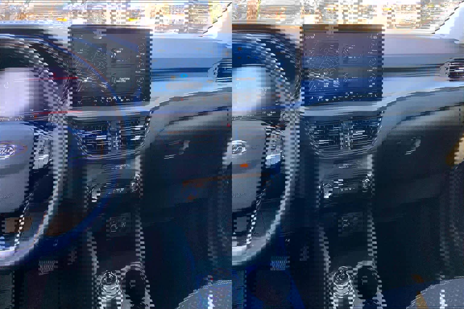 Certified 2024 Ford Escape Active w/ Tech Pack #1 image 8