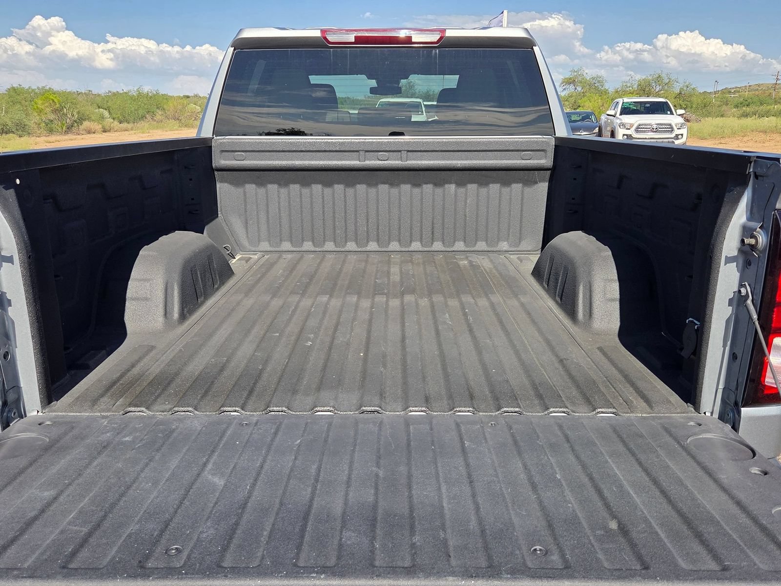 Used 2025 GMC Sierra 1500 Elevation AWD/4WD image 6