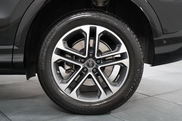 Used 2025 Audi Q5 Premium w/ Convenience Package AWD/4WD image 37