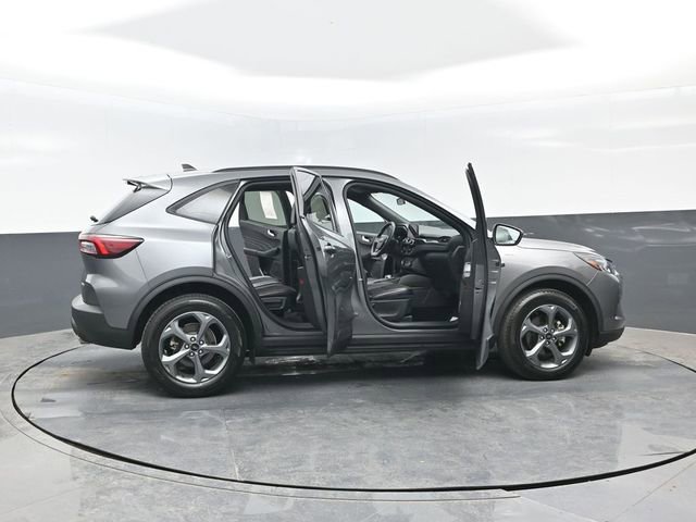 Certified 2025 Ford Escape ST-Line Select AWD/4WD image 26