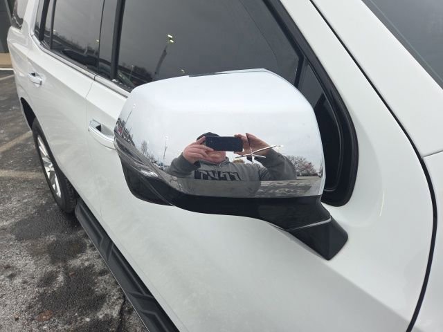 Used 2023 Chevrolet Tahoe Premier image 9