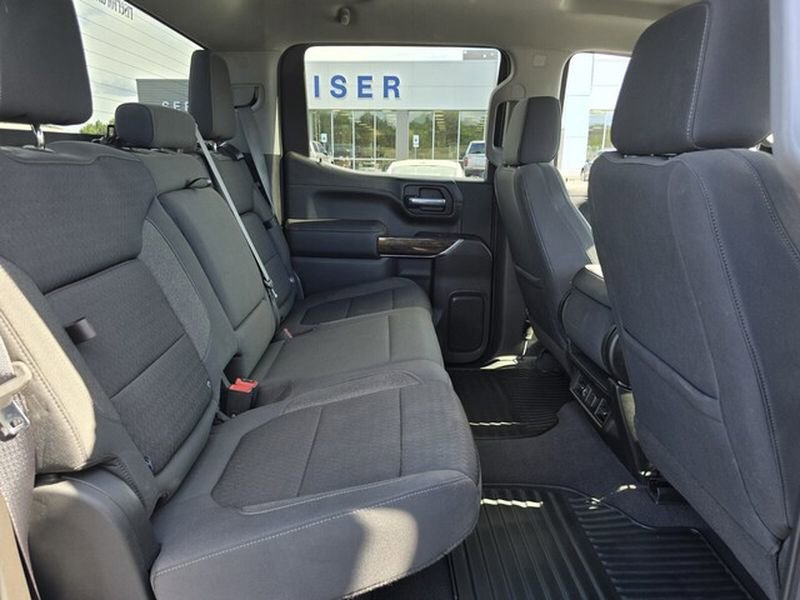 Used 2021 GMC Sierra 1500 Elevation w/ X31 Off-Road Package AWD/4WD image 16