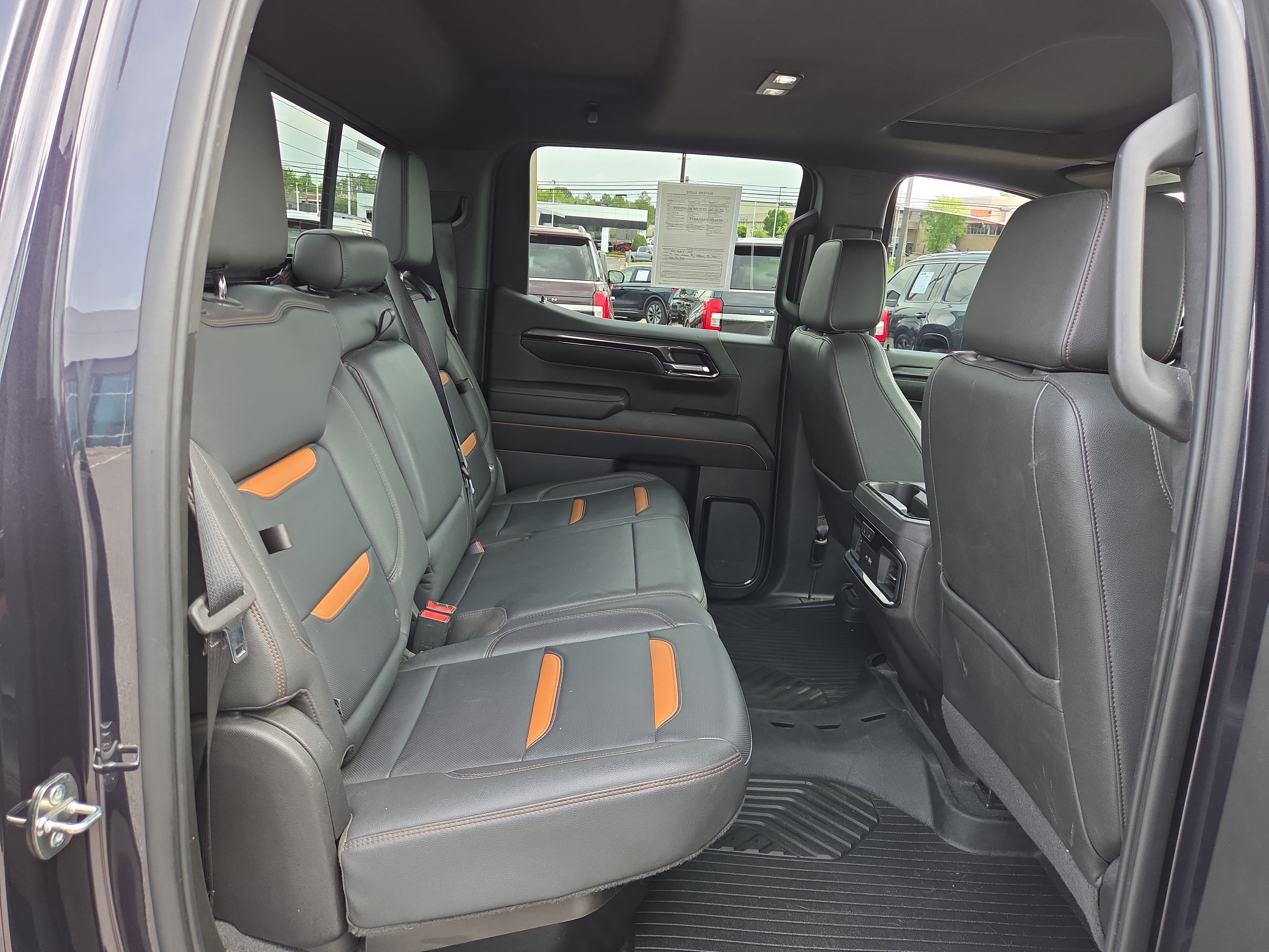 Used 2022 GMC Sierra 1500 AT4 w/ AT4 Premium Package AWD/4WD image 15